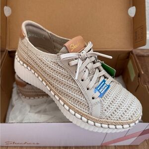 Skechers Women's Tan Casual Shoes NIB